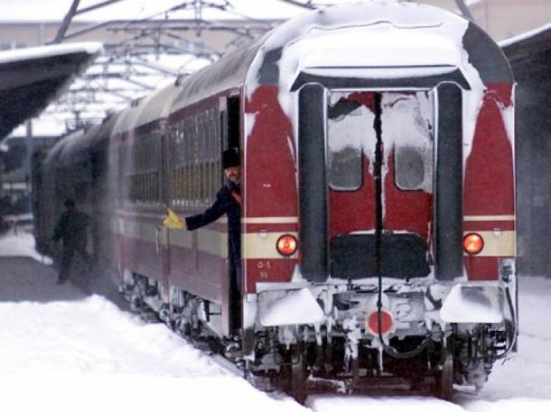 “Trenurile Zăpezii”. Bilete ieftine spre munte, de la 1 ianuarie 2013